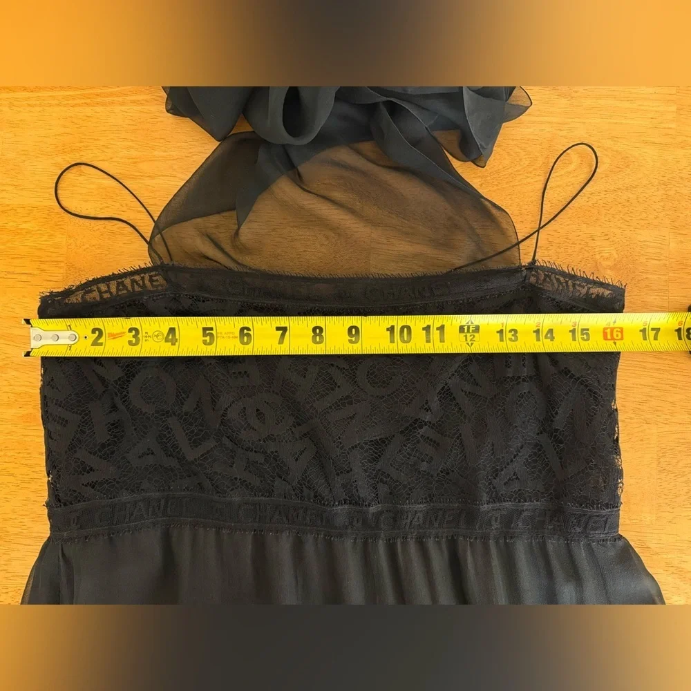 CHANEL FW/1998 RUNWAY VINTAGE CC LOGO SHEER LACE SILK EVENING GOWN - Picture 14 of 15